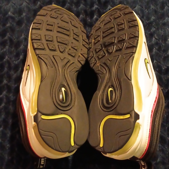 Nike Air max.. size 9 men's. White/pink/blck/lime - Picture 8 of 8